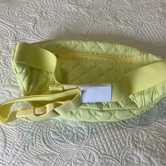 Zyia Lemon Streetville Crossbody Bag - Picture 3 of 5